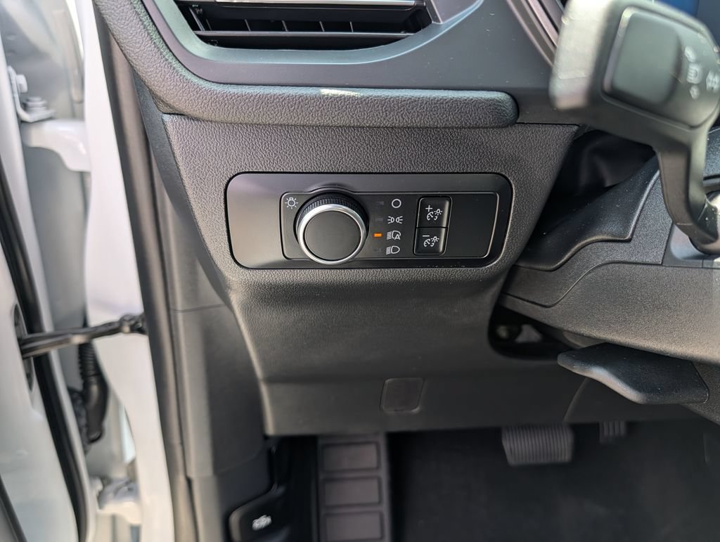 Certified 2025 Ford Escape Active FWD image 21