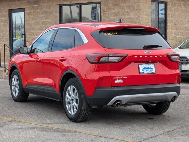 Certified 2024 Ford Escape Active w/ Tech Pack #2 FWD image 6
