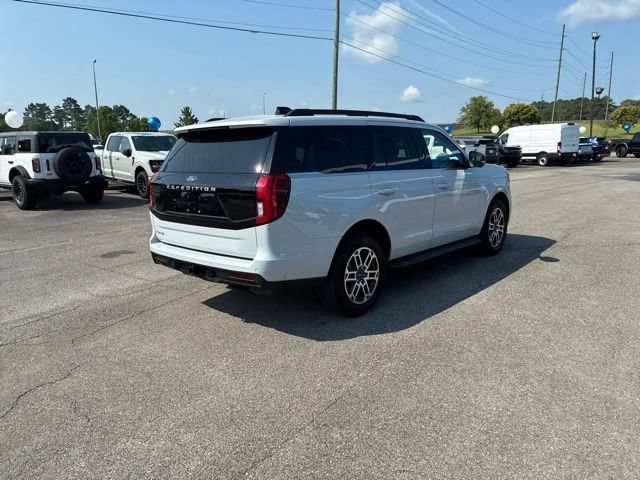Certified 2025 Ford Expedition Active AWD/4WD image 42