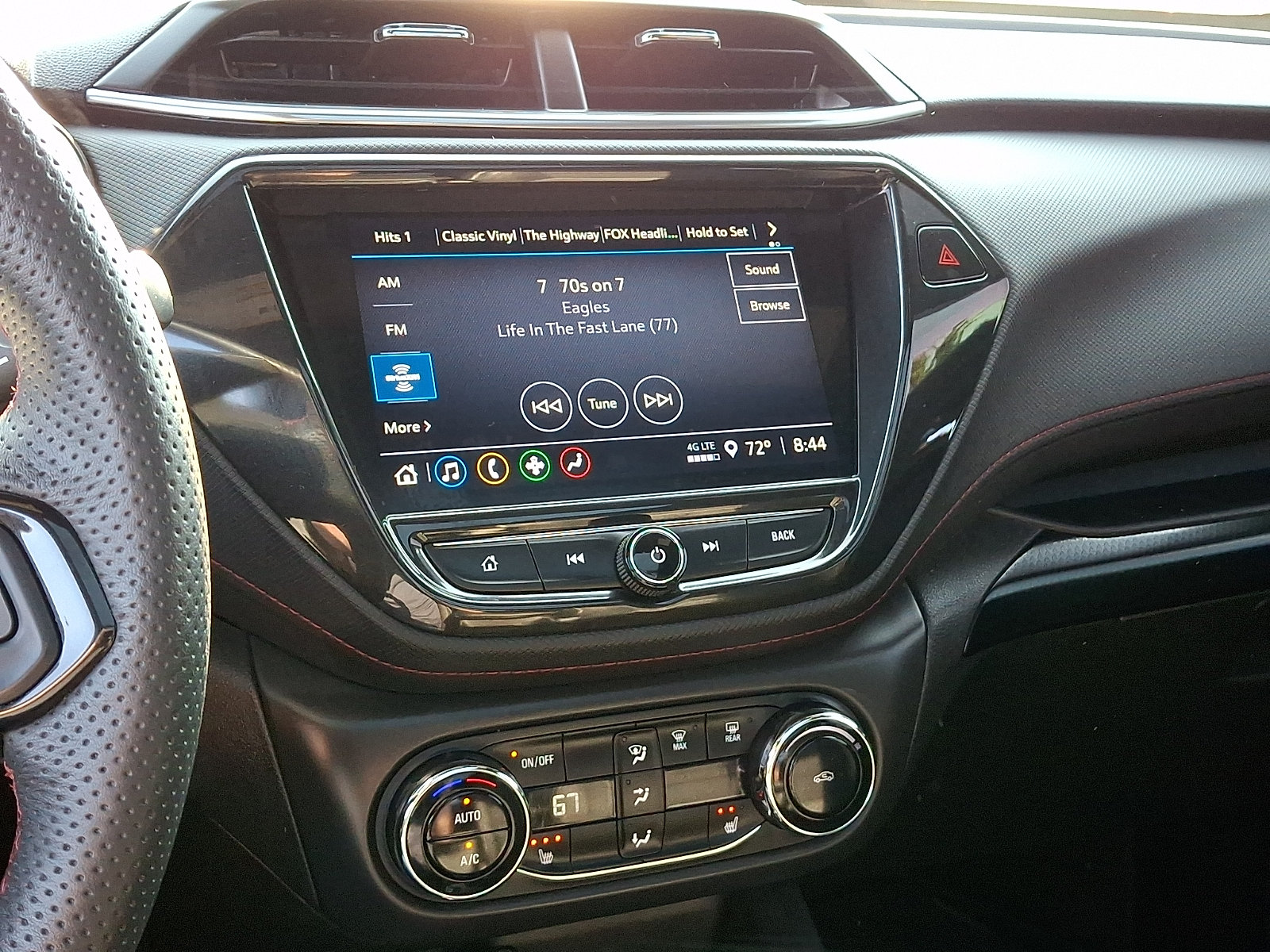Used 2022 Chevrolet TrailBlazer RS w/ Sun and Liftgate Package AWD/4WD image 23