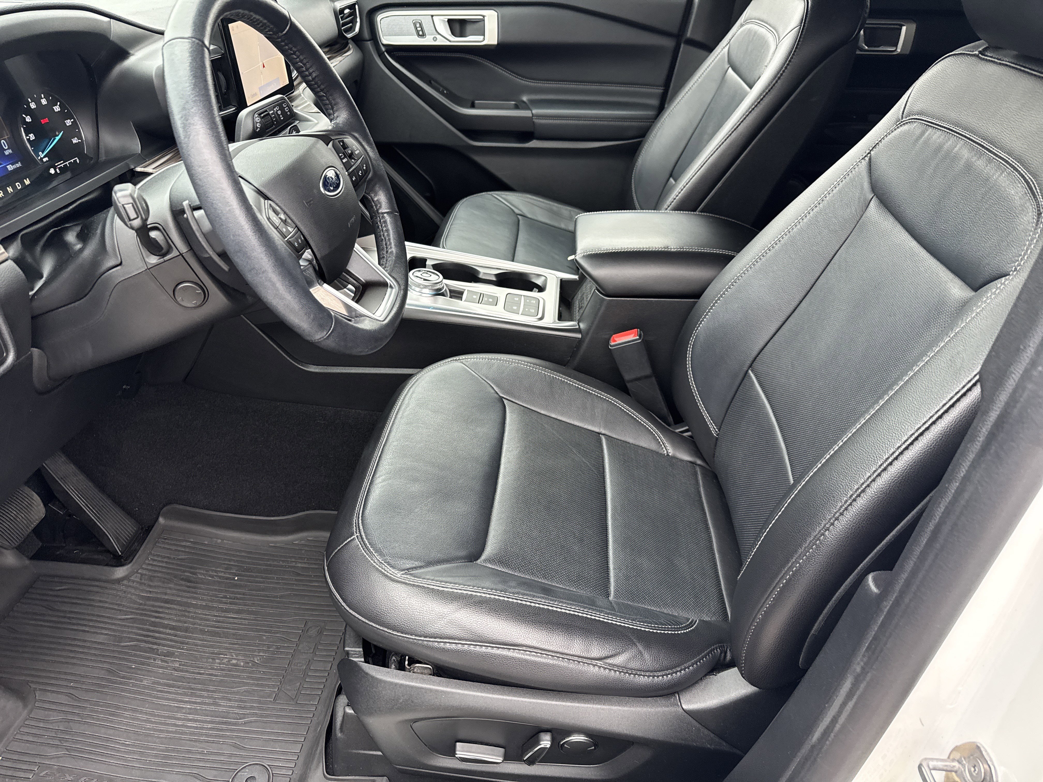 Certified 2020 Ford Explorer Limited image 10