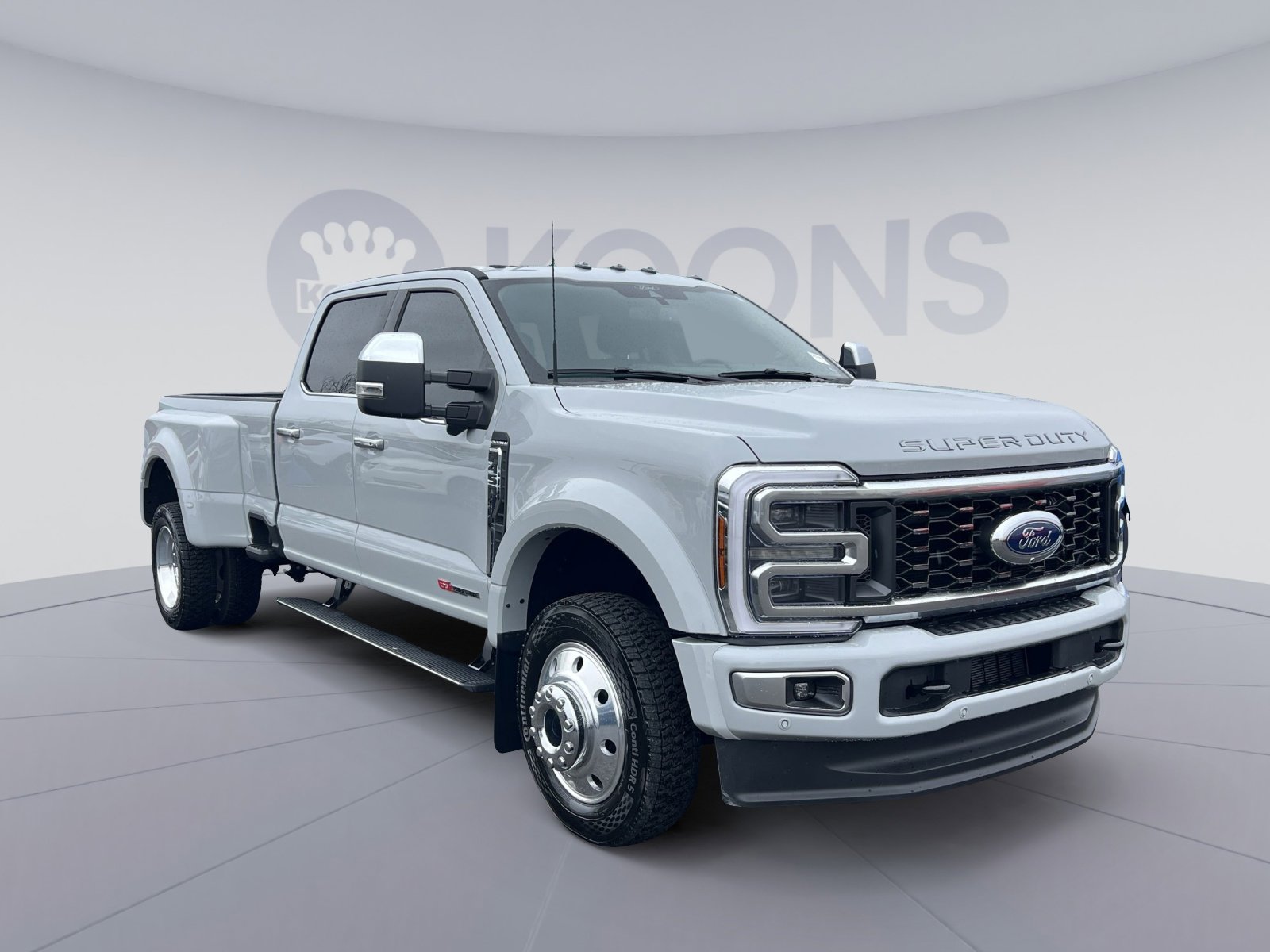 Certified 2026 Ford F450 Platinum w/ Platinum Plus Package image 10