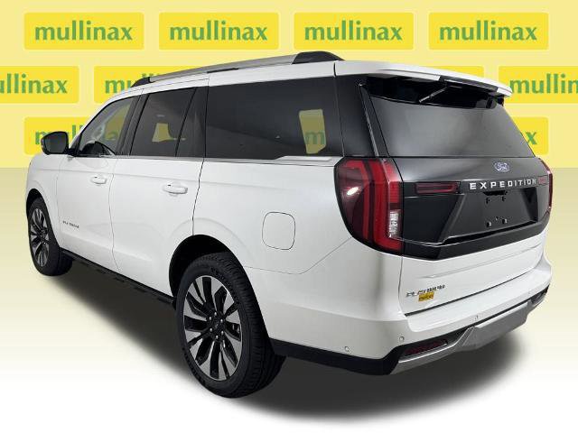 Certified 2025 Ford Expedition Platinum w/ Driver's Package image 3