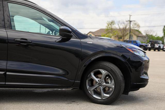 Certified 2023 Ford Escape ST-Line Select w/ Tech Pack #2 AWD/4WD image 6