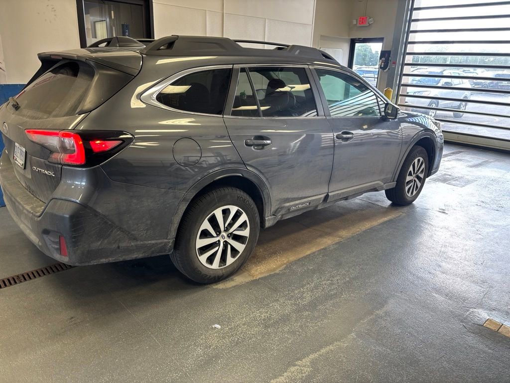 Used 2022 Subaru Outback Premium AWD/4WD image 7