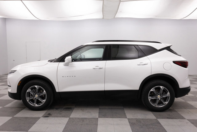 Used 2023 Chevrolet Blazer LT AWD/4WD image 7