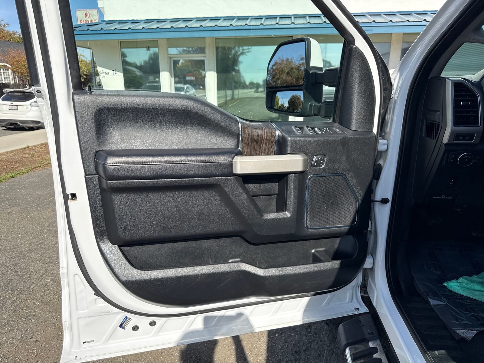 Certified 2021 Ford F250 Lariat w/ Lariat Value Package image 10