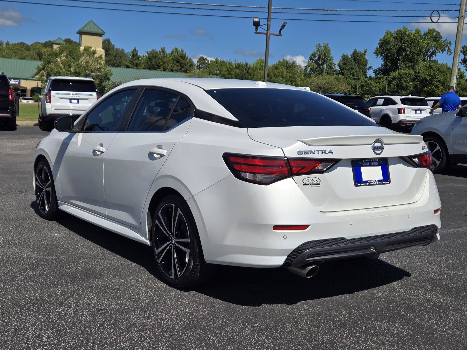 Used 2021 Nissan Sentra SR w/ SR Premium Package FWD image 11
