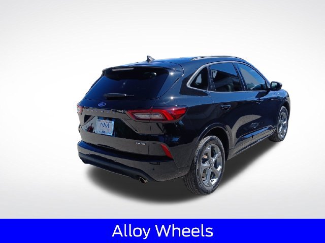 Certified 2024 Ford Escape ST-Line w/ Tech Pack #1 AWD/4WD image 9