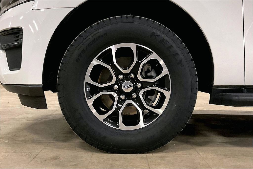 Certified 2024 Ford Expedition Max XLT AWD/4WD image 9