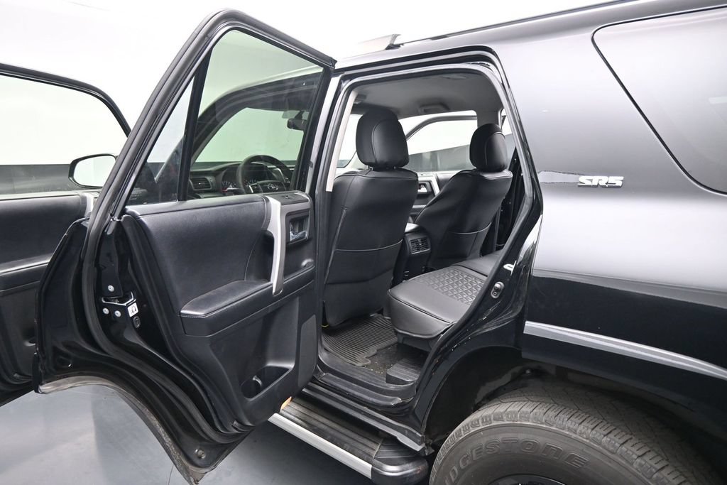 Used 2019 Toyota 4Runner SR5 RWD image 18