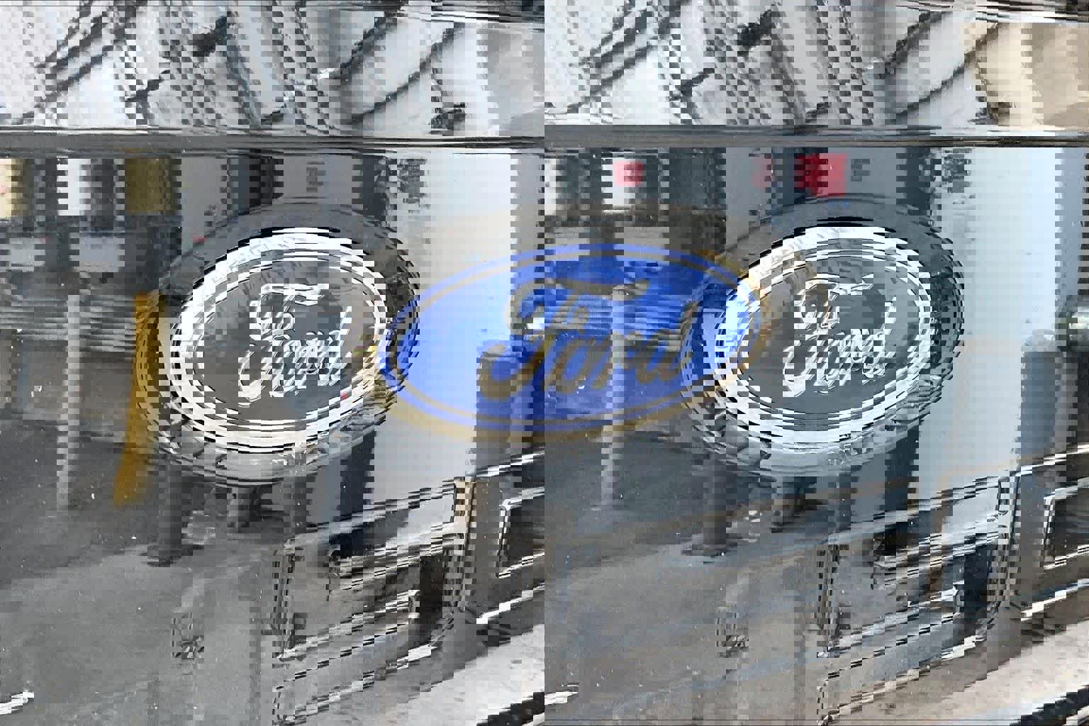 Certified 2023 Ford F150 XLT w/ Equipment Group 302A High image 32