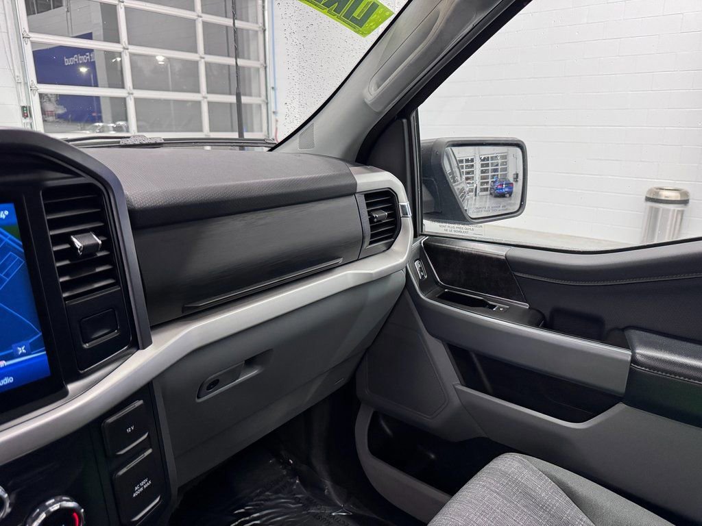 Certified 2022 Ford F150 XLT w/ Equipment Group 302A High image 21