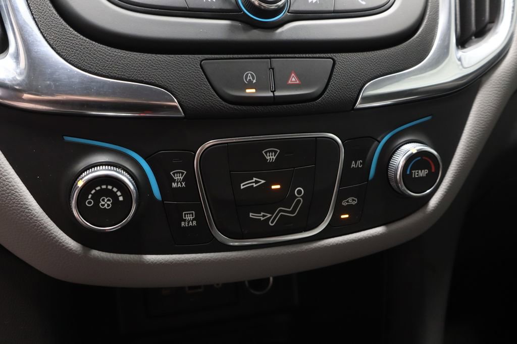 Used 2024 Chevrolet Equinox LS w/ LS Convenience Package image 32