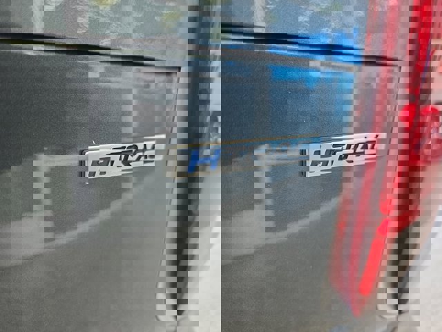 Used 2022 Hyundai Palisade Limited w/ Cargo Package image 18