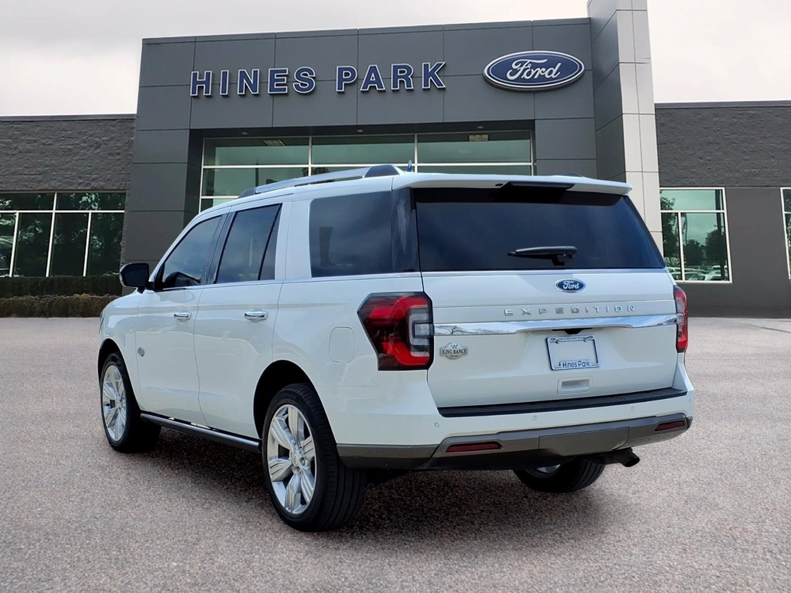 Certified 2024 Ford Expedition King Ranch AWD/4WD image 5