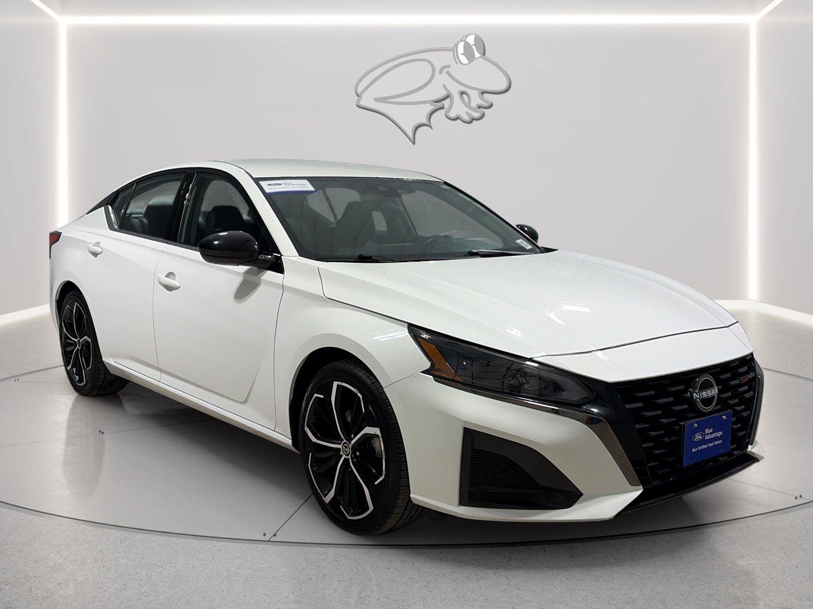 Used 2024 Nissan Altima 2.5 SR FWD image 7