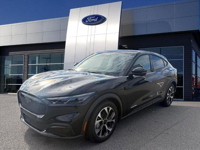 Certified 2025 Ford Mustang Mach-E Select image 4