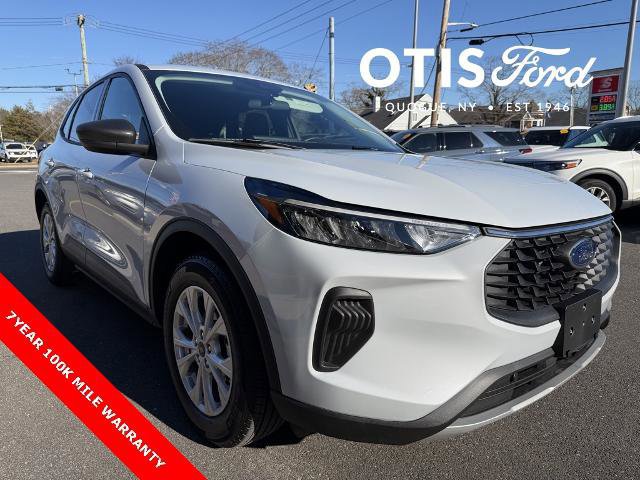 Certified 2025 Ford Escape Active w/ Active Premium Tech Pack image 5