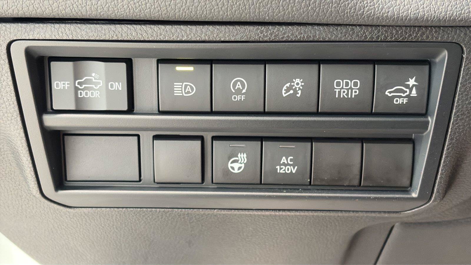 Used 2022 Toyota Tundra Limited w/ TRD Off-Road Package AWD/4WD image 21