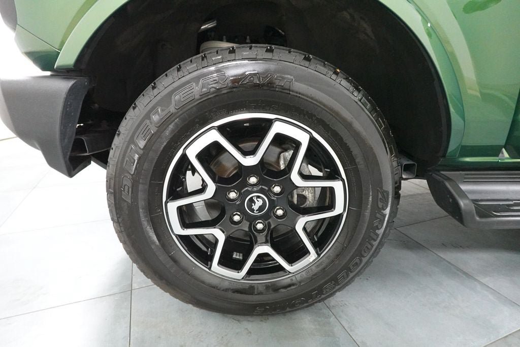 Certified 2025 Ford Bronco Outer Banks AWD/4WD image 35