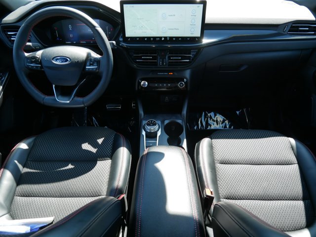Certified 2024 Ford Escape ST-Line w/ Tech Pack #1 AWD/4WD image 15