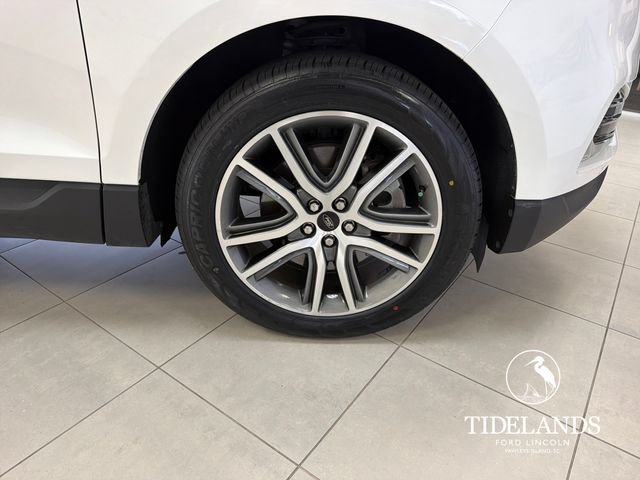 Certified 2023 Ford Edge Titanium AWD/4WD image 34