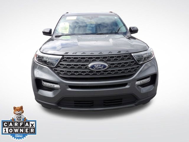 Certified 2023 Ford Explorer XLT w/ Equipment Group 202A RWD image 2