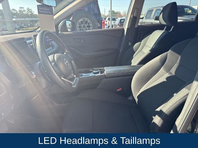Used 2023 Nissan Rogue S image 12