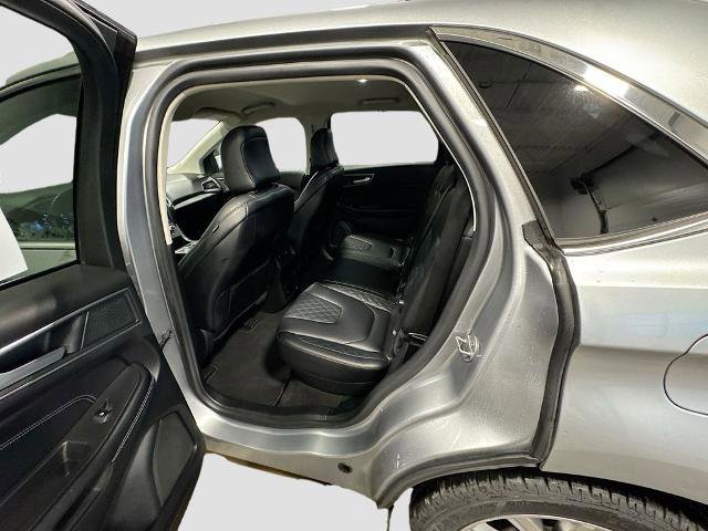 Certified 2024 Ford Edge Titanium AWD/4WD image 18