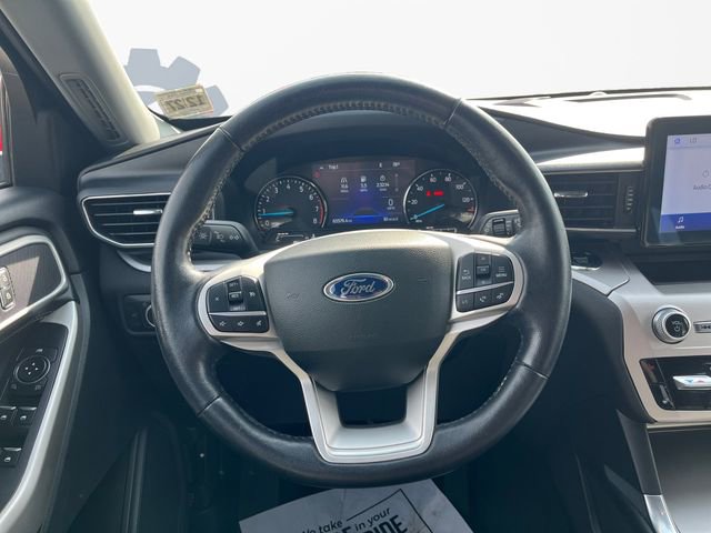Certified 2022 Ford Explorer XLT w/ Equipment Group 202A AWD/4WD image 14