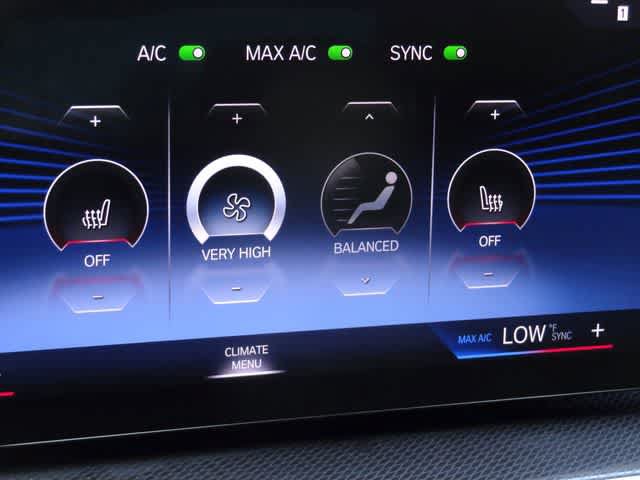 Used 2024 BMW 230i Coupe w/ Premium Package RWD image 30