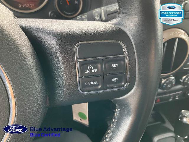 Used 2017 Jeep Wrangler Unlimited Sahara AWD/4WD image 9