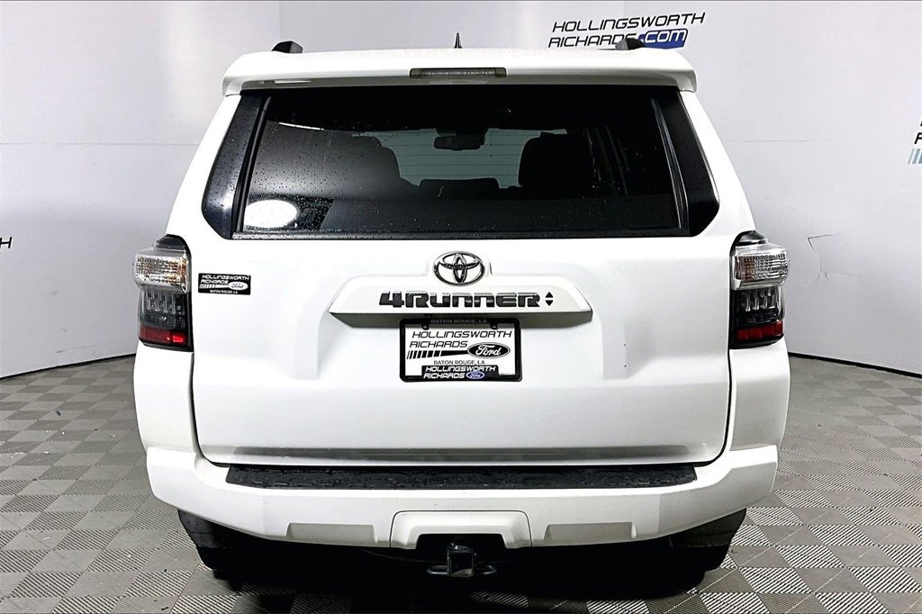 Used 2021 Toyota 4Runner SR5 image 4