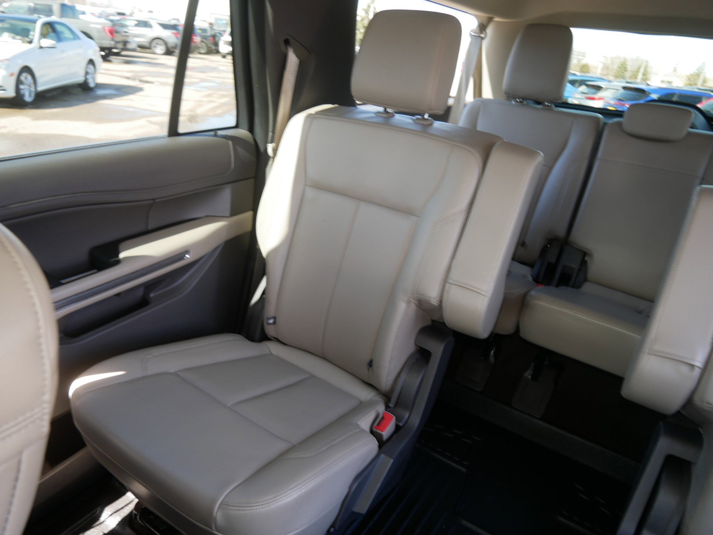 Certified 2021 Ford Expedition Max XLT image 23