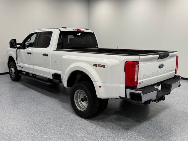 Certified 2025 Ford F350 XLT AWD/4WD image 9
