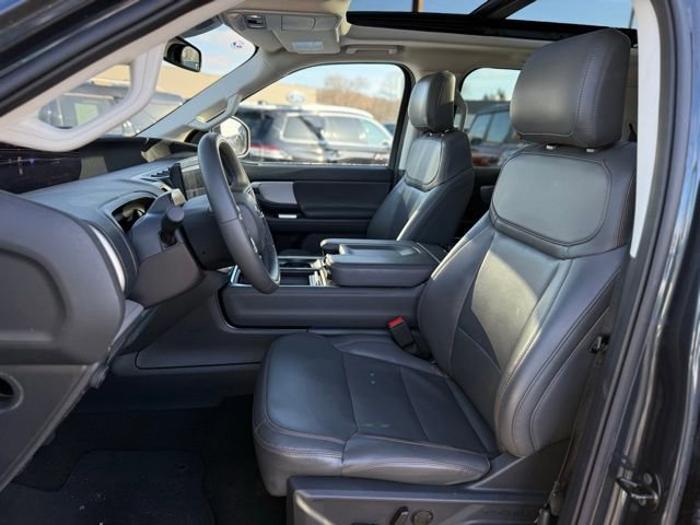 Certified 2025 Ford Expedition Max Active image 13