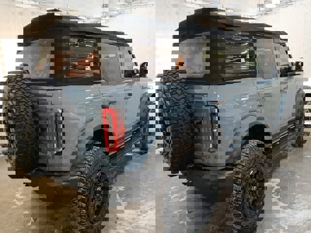 Certified 2022 Ford Bronco Wildtrak image 4