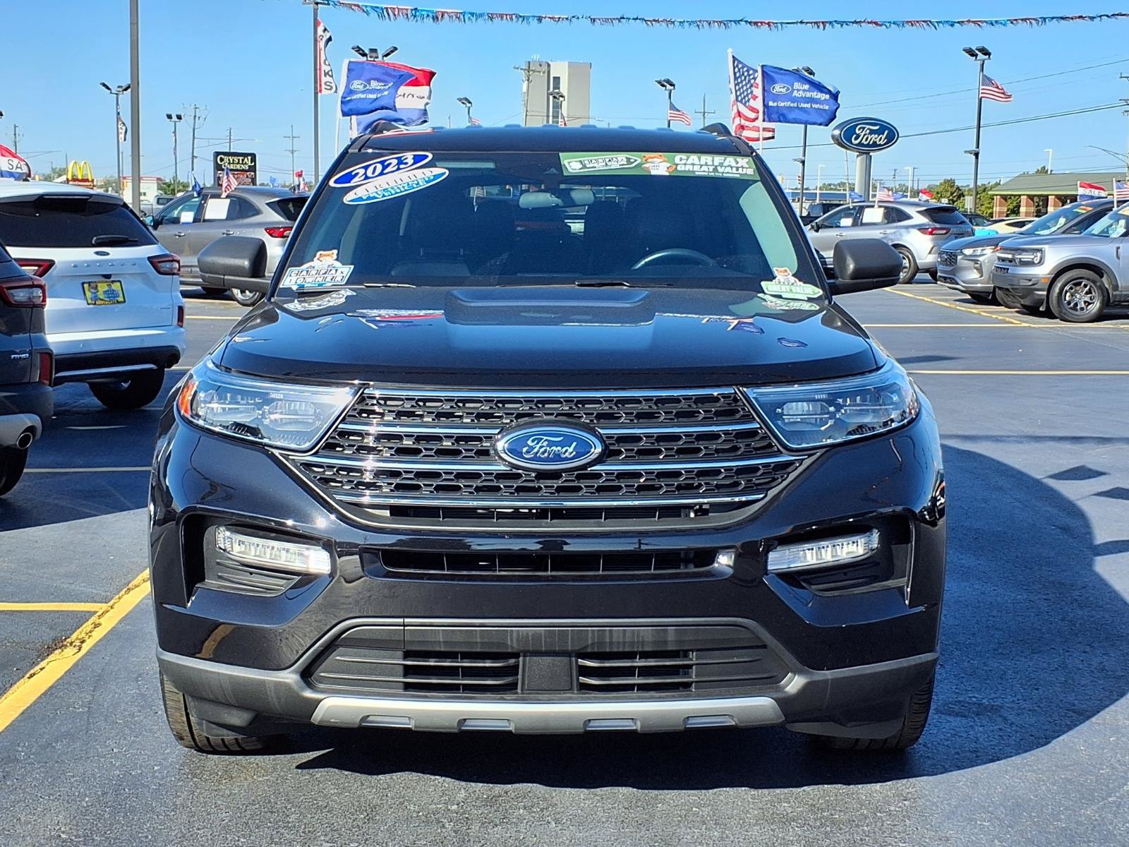 Certified 2023 Ford Explorer XLT w/ Equipment Group 202A AWD/4WD image 25