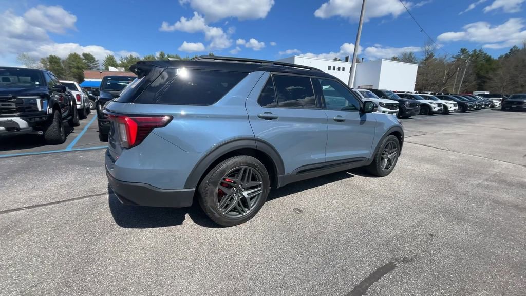 Certified 2025 Ford Explorer ST AWD/4WD image 20