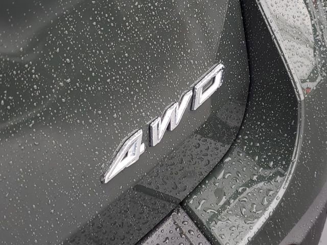 Certified 2022 Ford Explorer XLT w/ Equipment Group 202A image 8