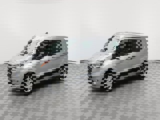 Certified 2022 Ford Transit Connect XLT image 3