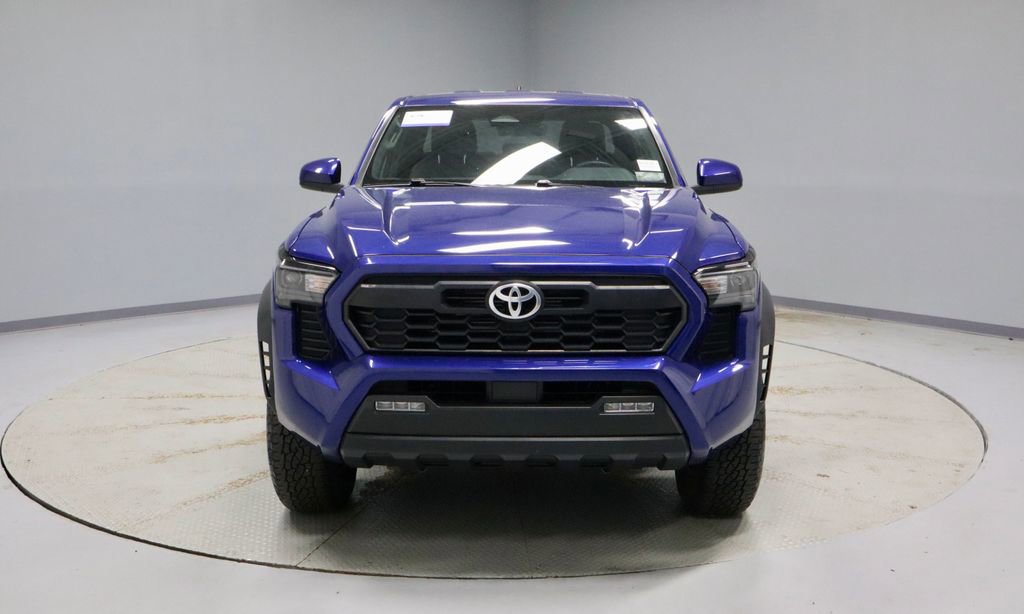 Used 2024 Toyota Tacoma TRD Off-Road AWD/4WD image 6