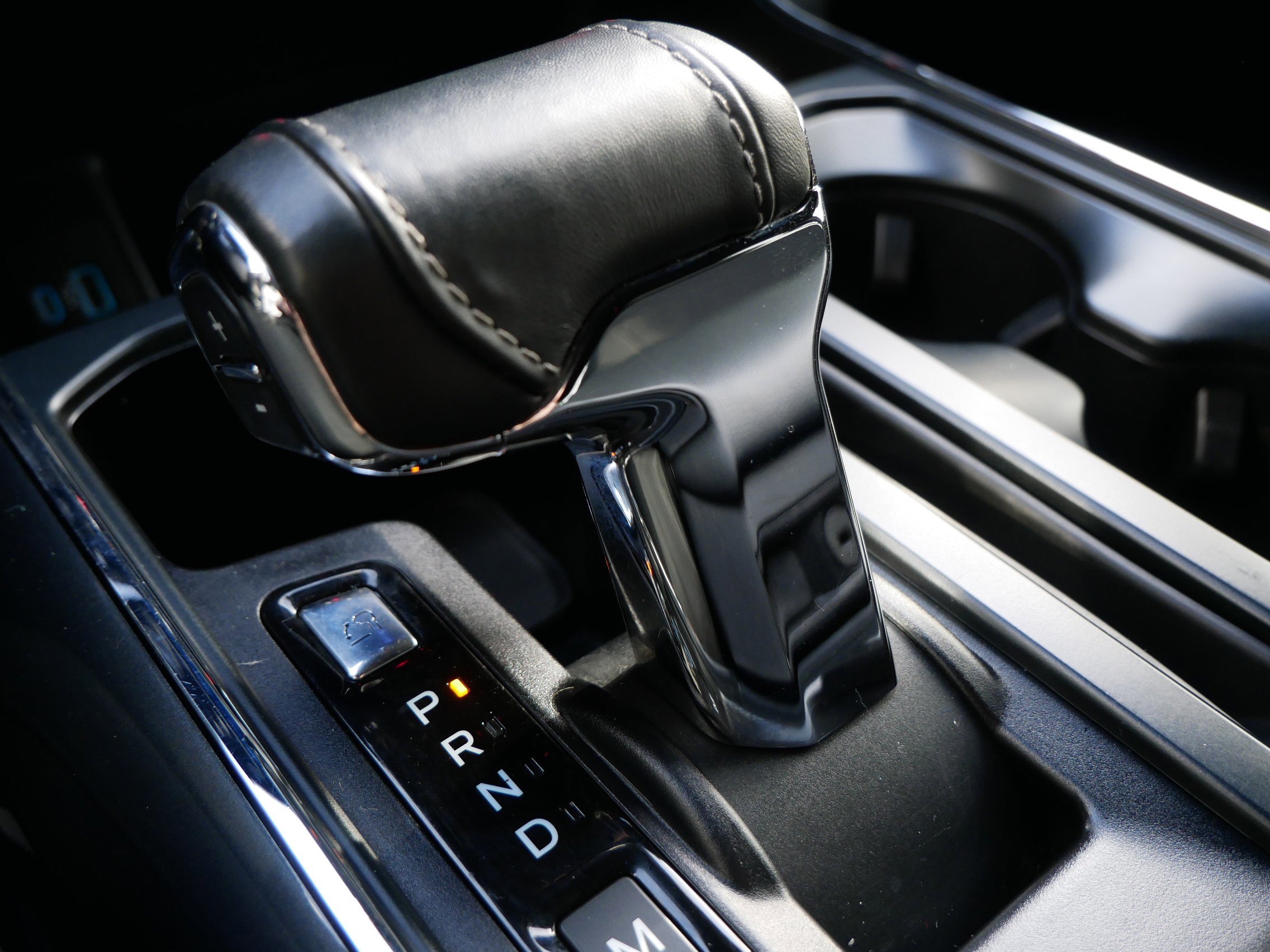 Certified 2022 Ford F150 XLT w/ Equipment Group 302A High image 16