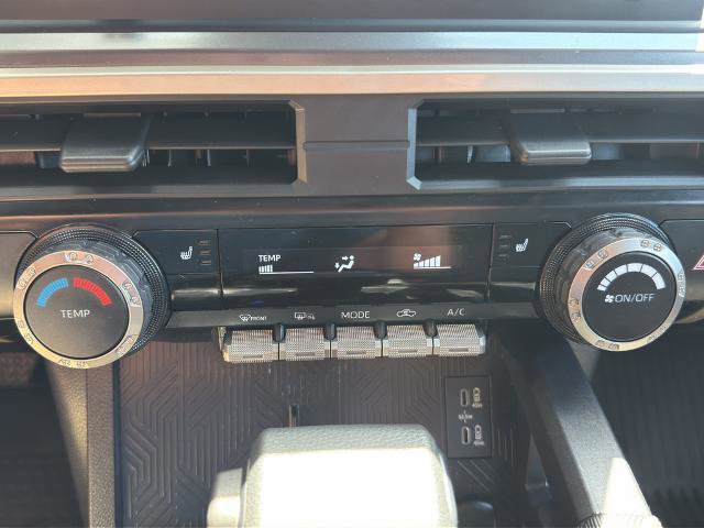 Used 2025 Toyota Tacoma SR5 AWD/4WD image 24