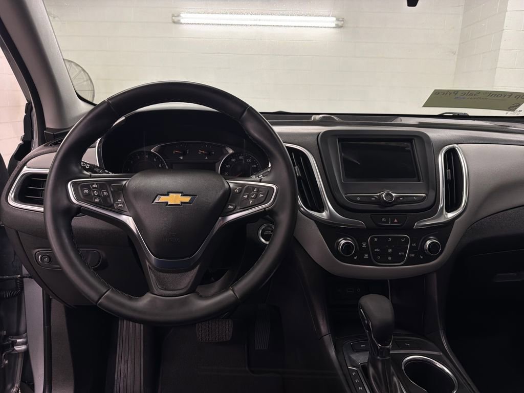 Used 2024 Chevrolet Equinox LT w/ Driver Convenience Package image 12