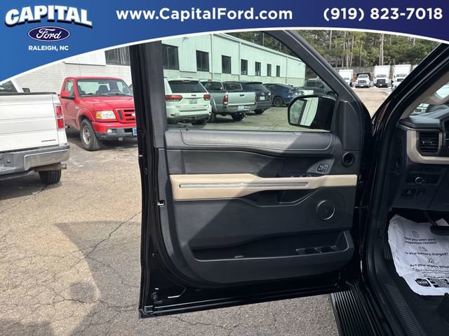Certified 2024 Ford Expedition Limited image 19