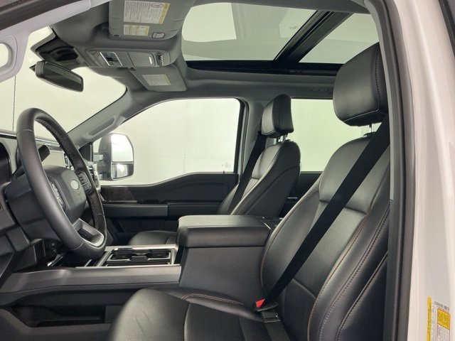 Certified 2025 Ford F450 Lariat w/ FX4 Off-Road Package image 17