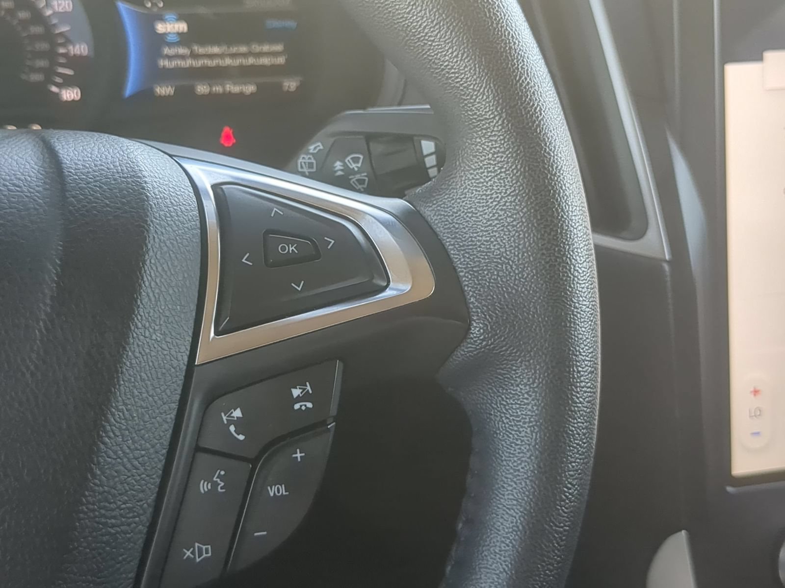Certified 2023 Ford Edge SEL w/ Convenience Package AWD/4WD image 18
