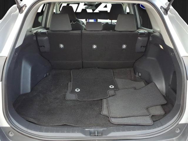 Used 2024 Toyota RAV4 XLE FWD image 13